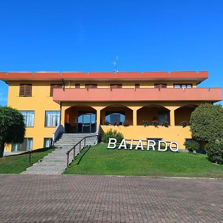 Hotel Baiardo Romagnano Sesia Exterior photo