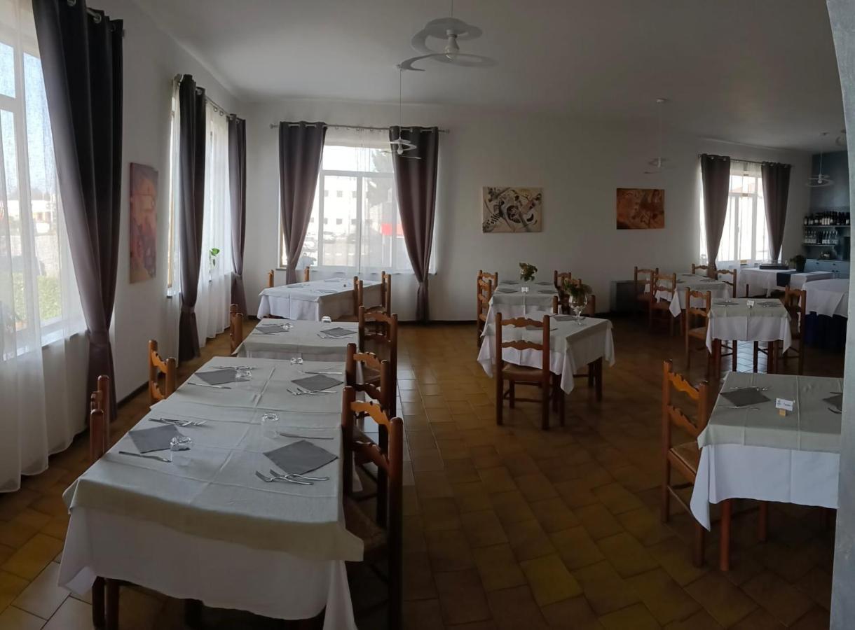 Hotel Baiardo Romagnano Sesia Exterior photo